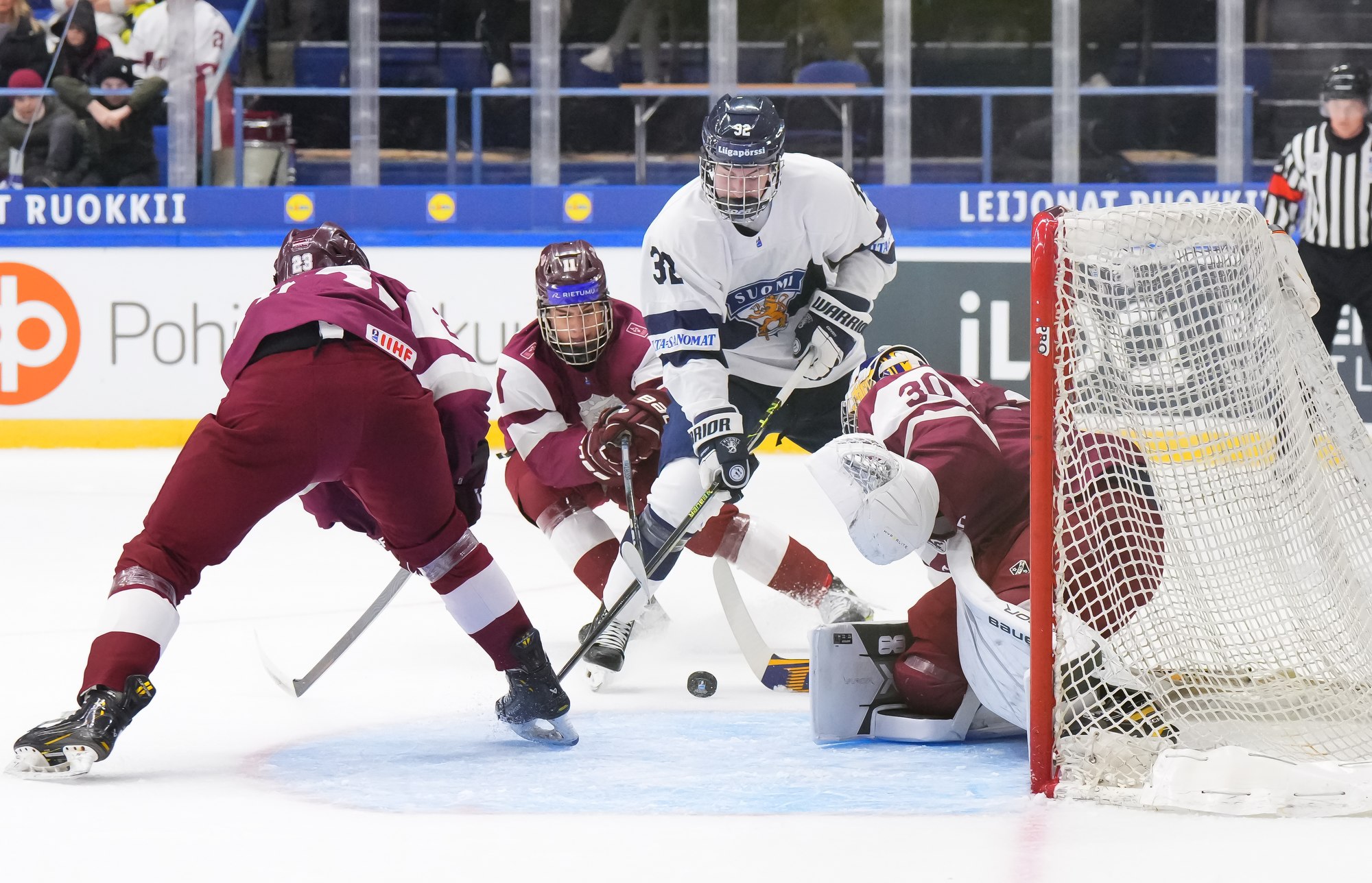 IIHF – Mājinieki tiek tālāk
