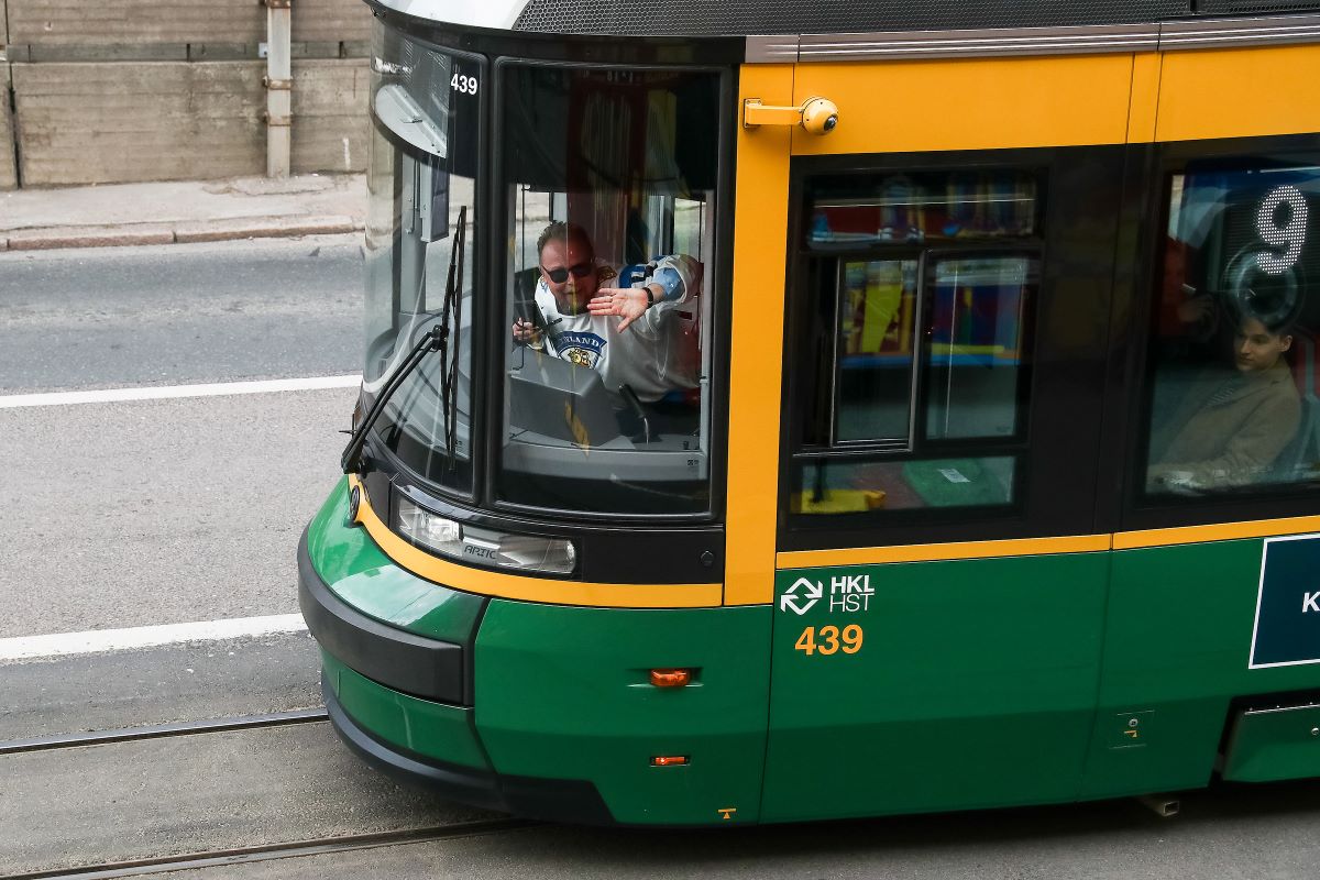 IIHF Public transportation discount for ticket buyers: Come easily to IIHF Public transportation discount for ticket buyers: Come easily to