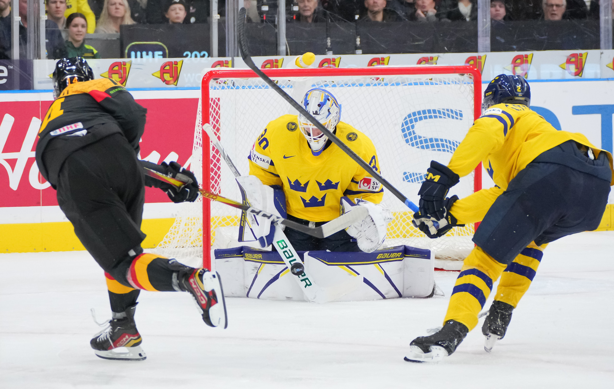 IIHF Gallery Germany vs Sweden 2024 IIHF World Junior Championship