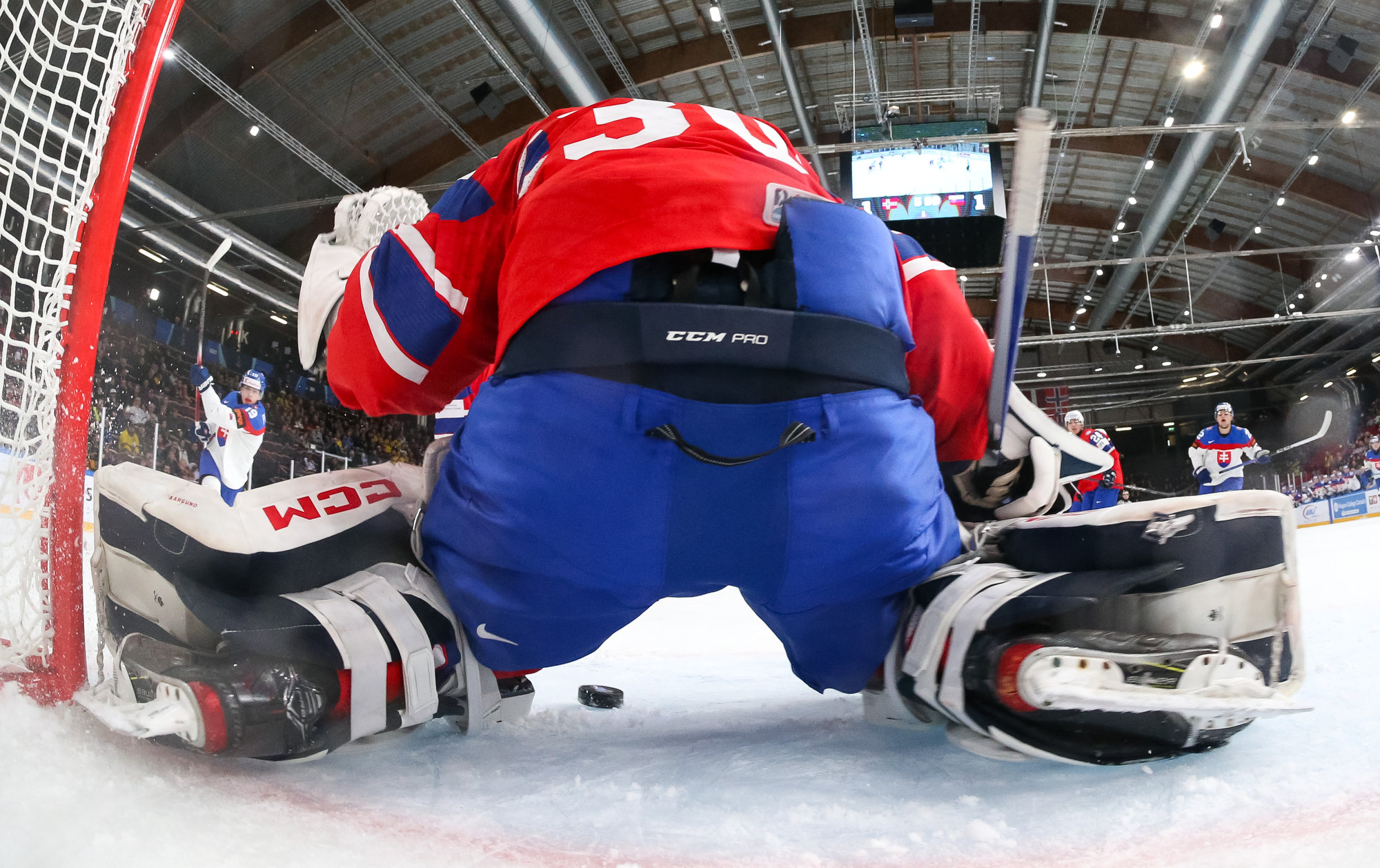 IIHF Perfect Slovakia overpowers Norway