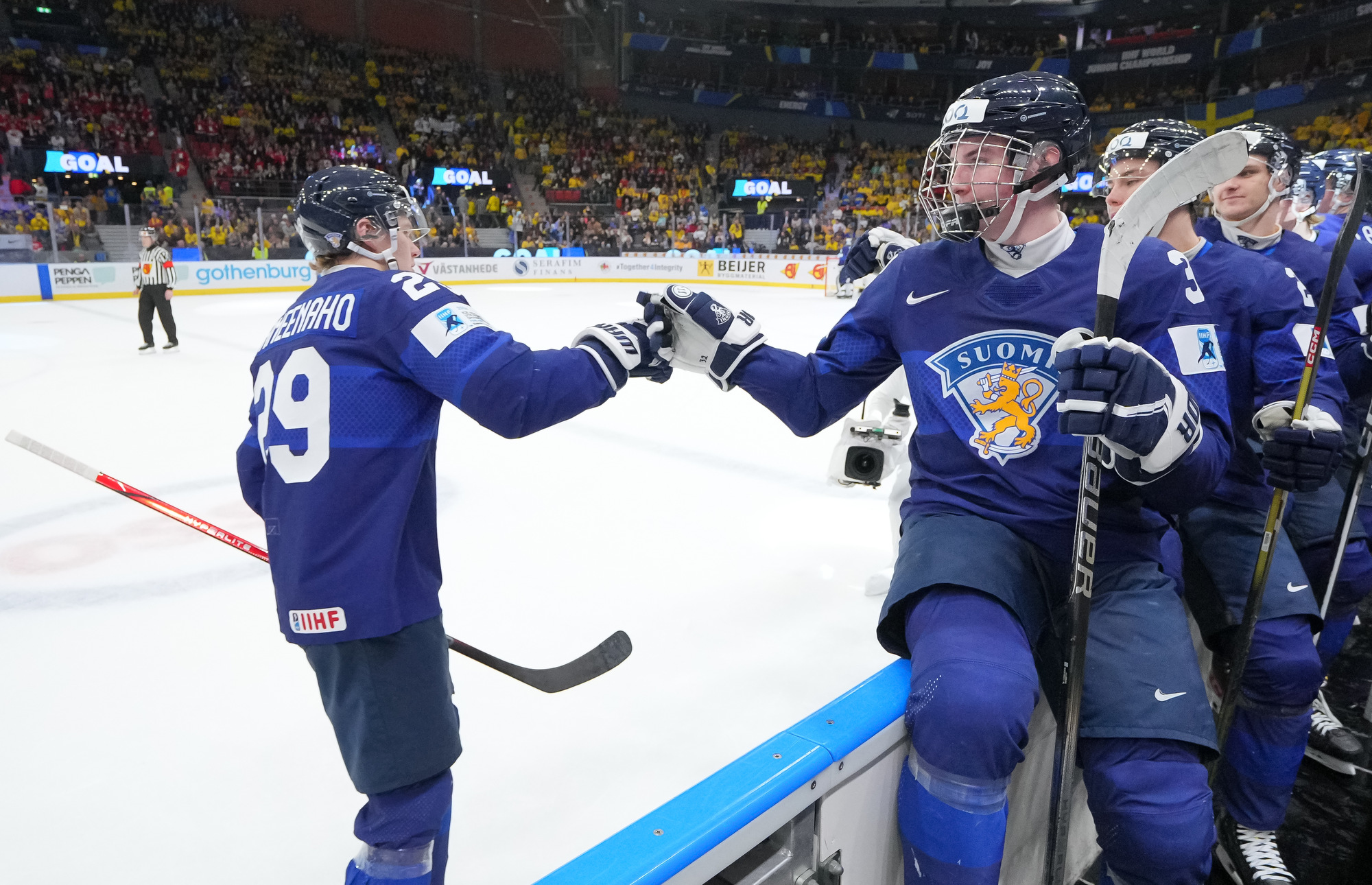 IIHF Finns Win Sweden Still First   20231231 381078 Mz 