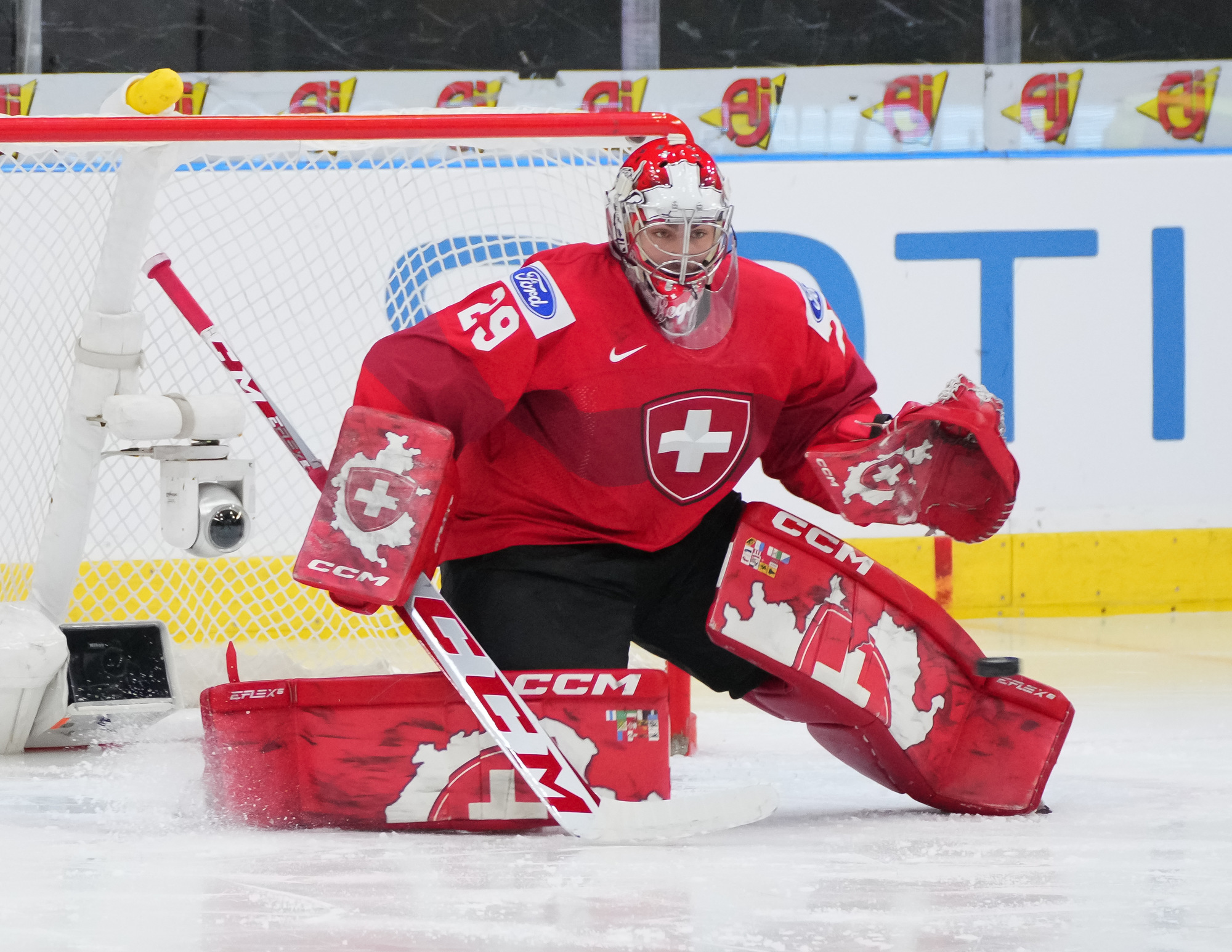 IIHF Gallery Sweden Vs Switzerland QF 2024 IIHF World Junior   20240102 389302 Mz 