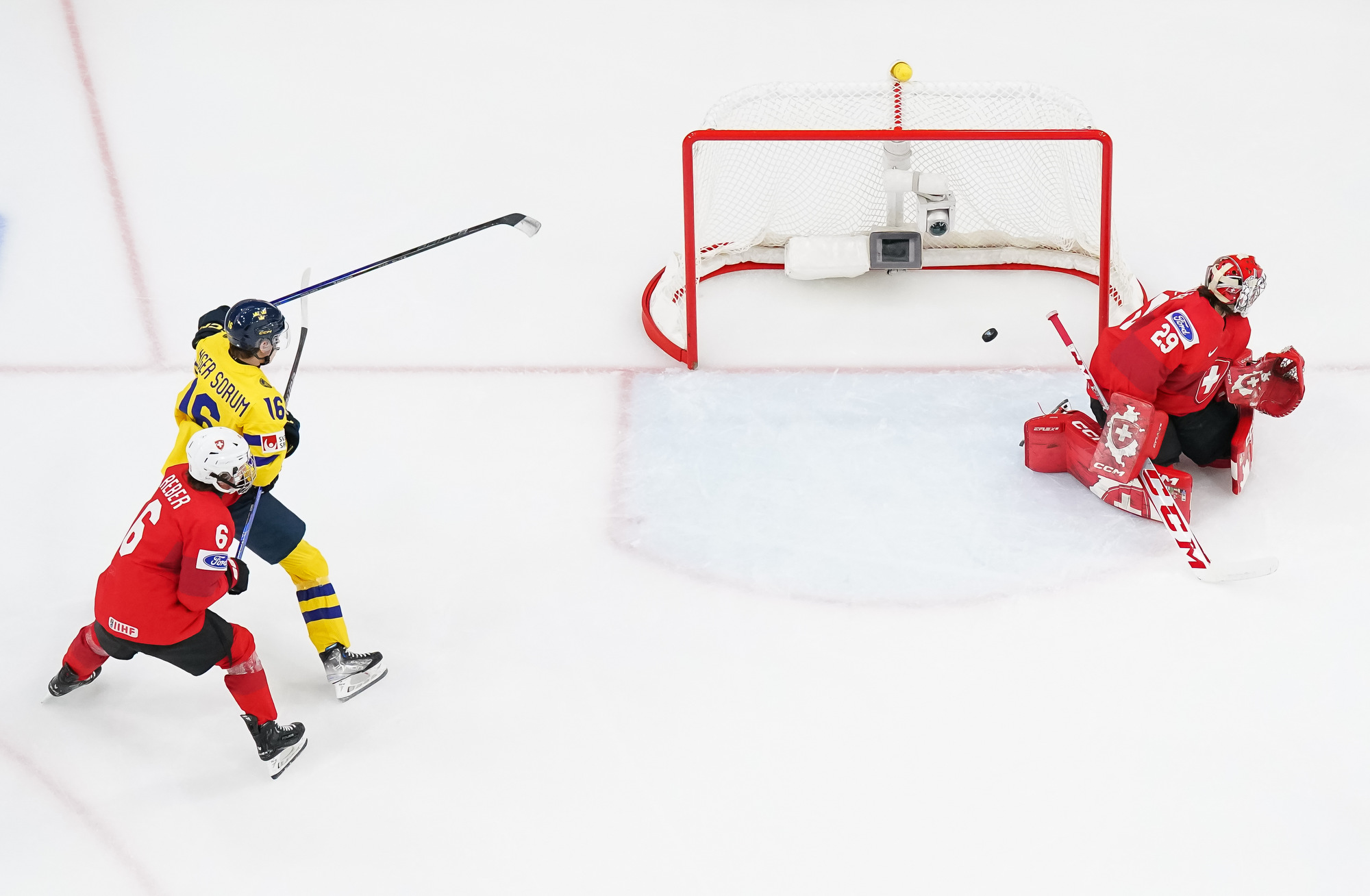 IIHF Gallery Sweden Vs Switzerland QF 2024 IIHF World Junior   Z9202440 