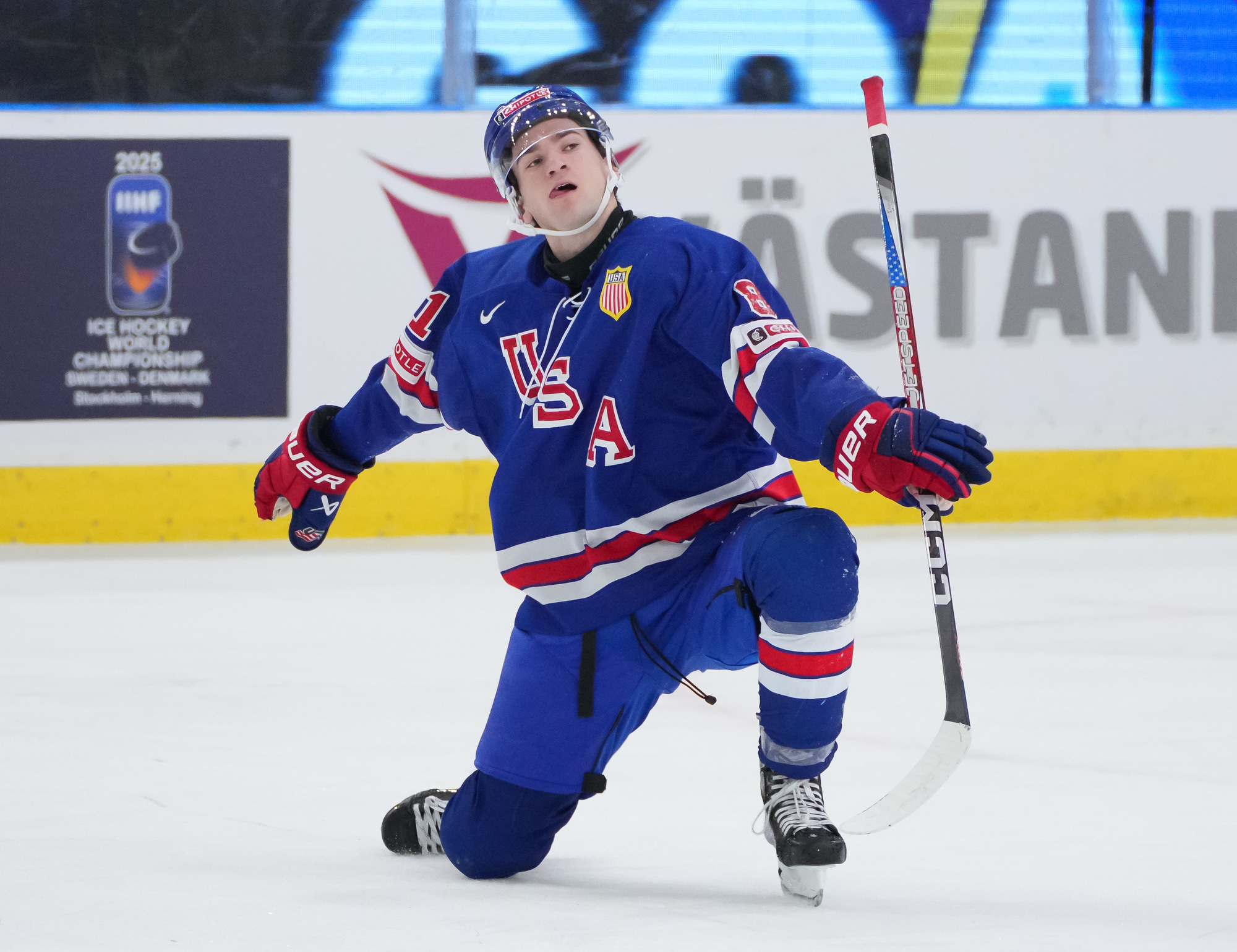 IIHF Gallery United States vs Finland (SF) 2024 IIHF World Junior