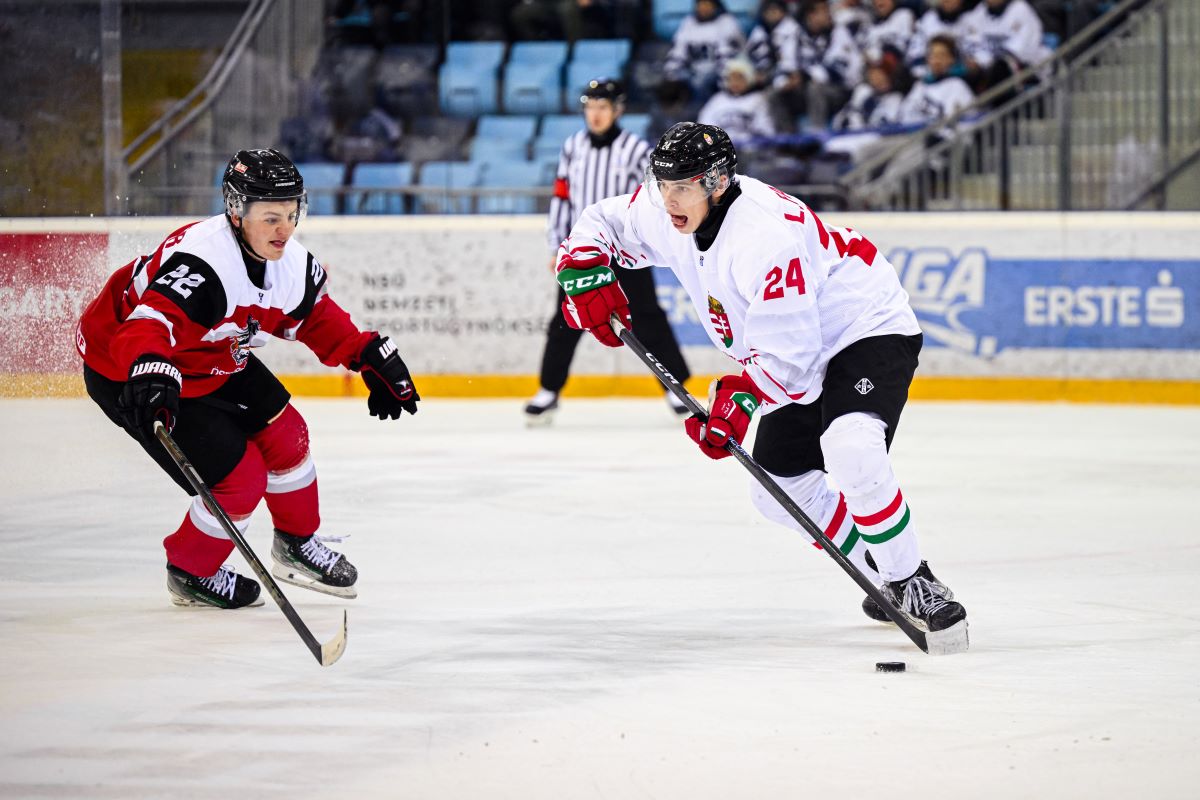 IIHF Recap Day 2 IIHF U20 World Championship, Division 1A