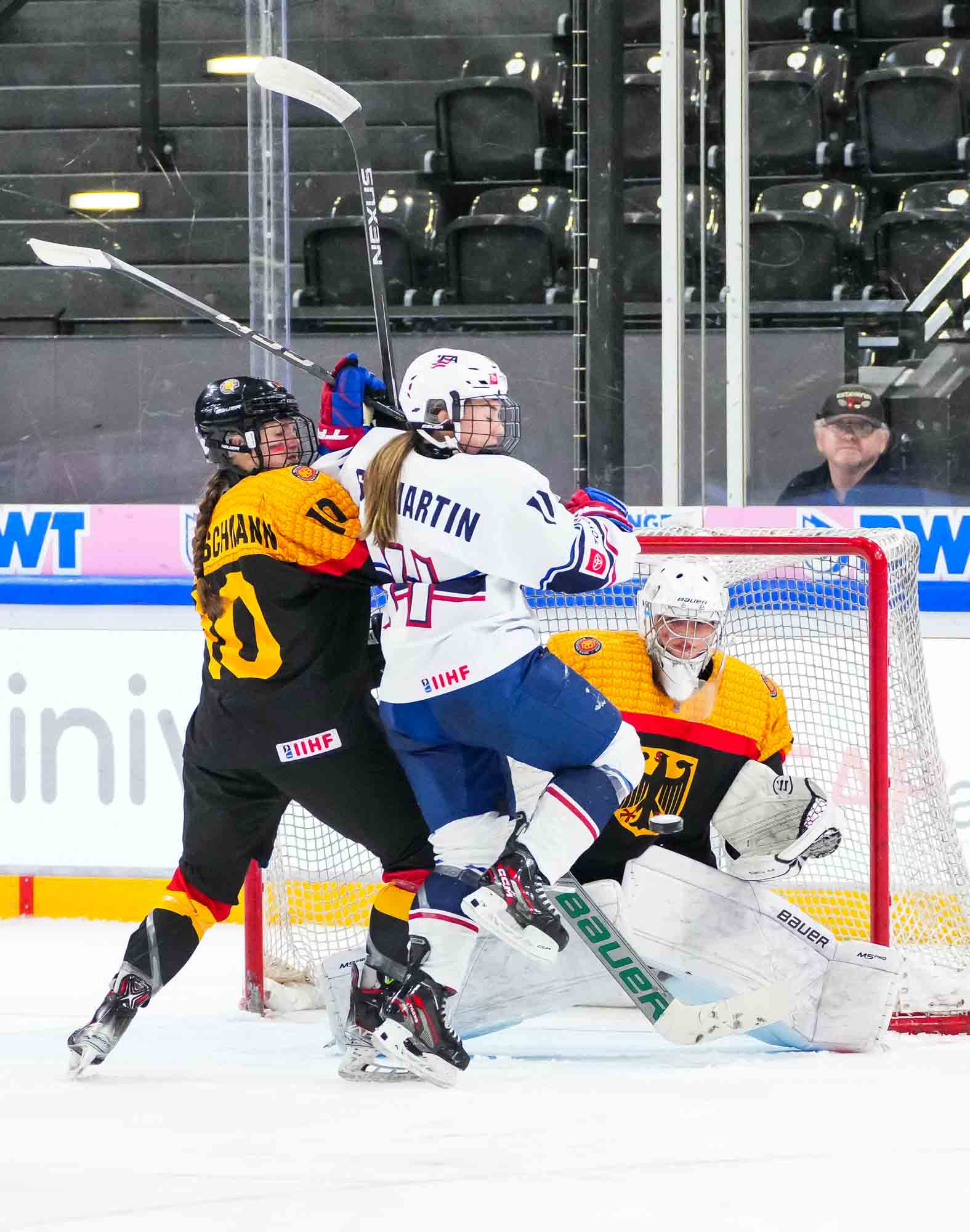 IIHF U.S. makes semis, Finns up next