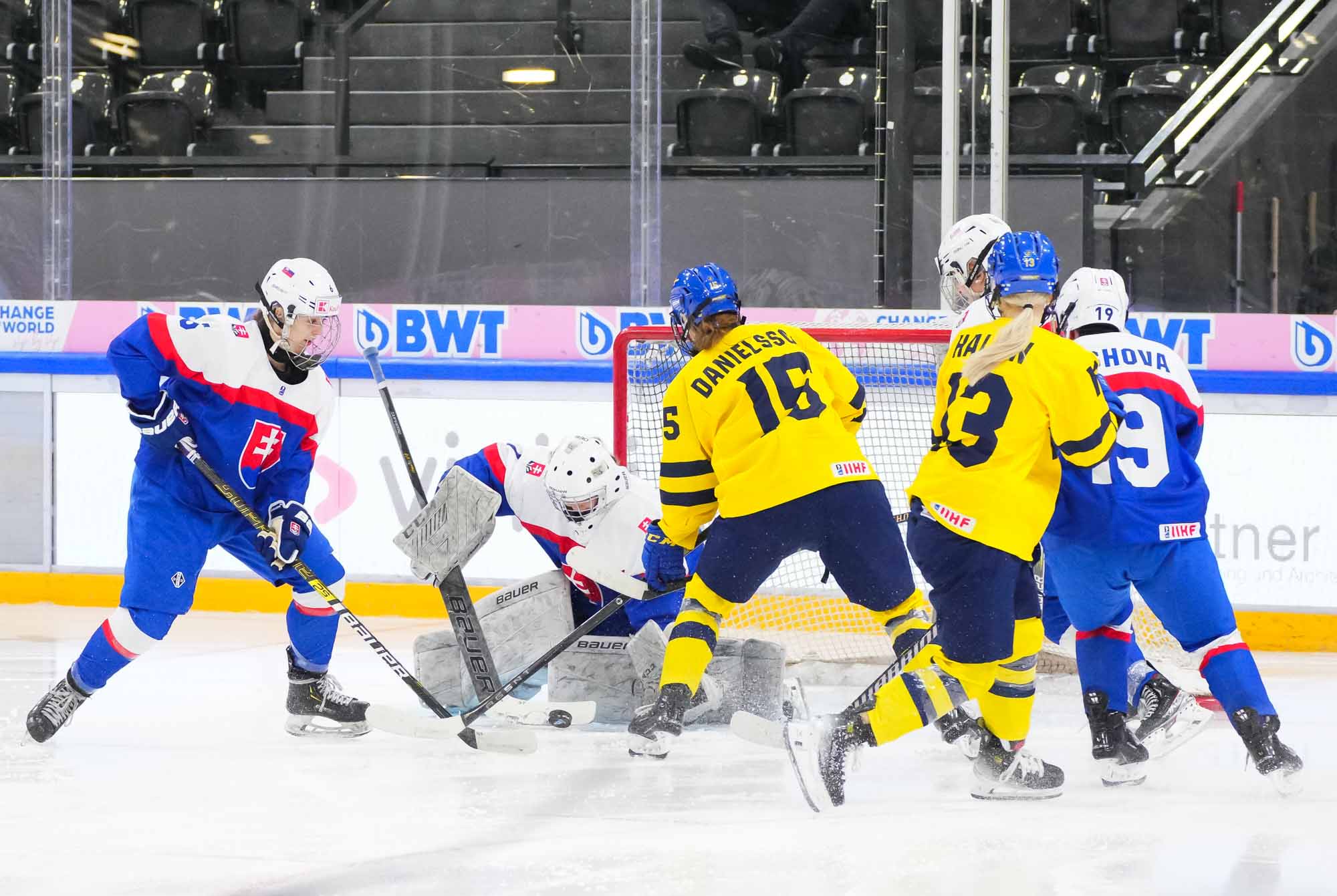 IIHF - Swedes secure fifth place