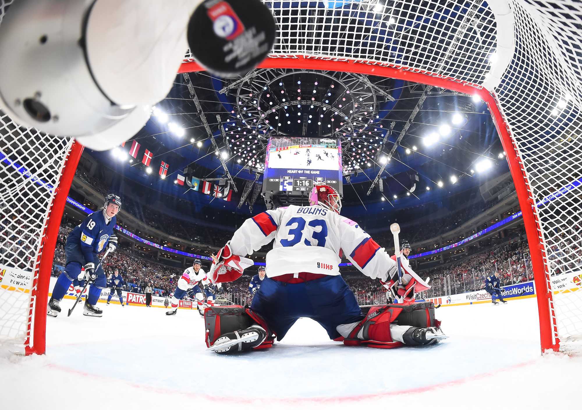 IIHF Finns thrash British for first win