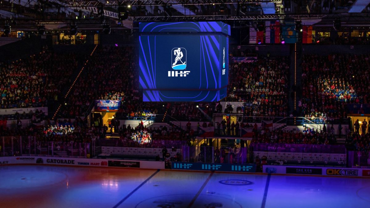 www.iihf.com