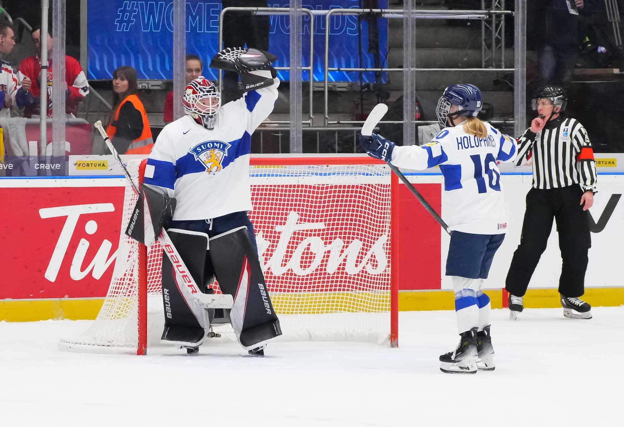 IIHF - Gallery: Switzerland vs Finland - 2025 IIHF Women's World