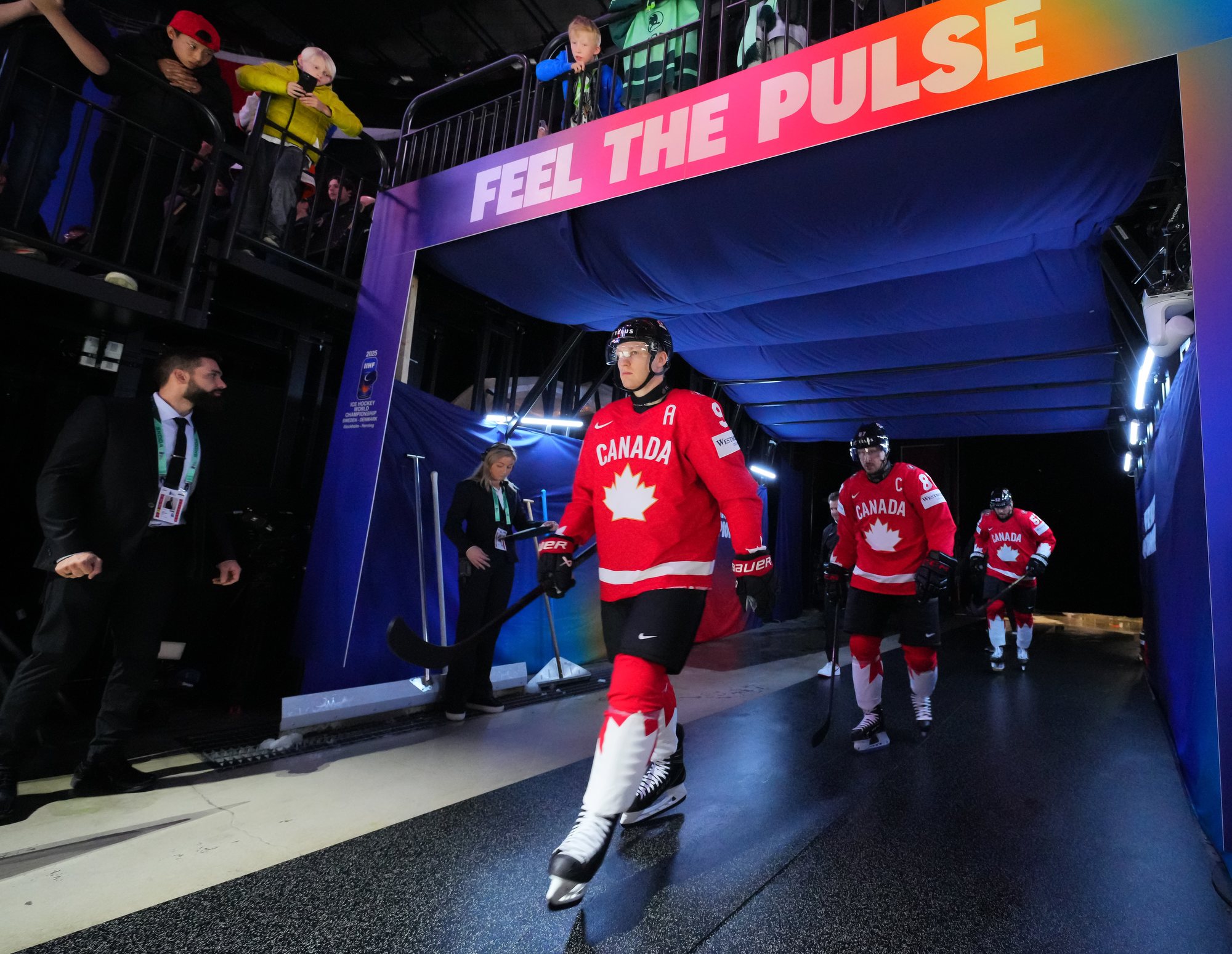 www.iihf.com