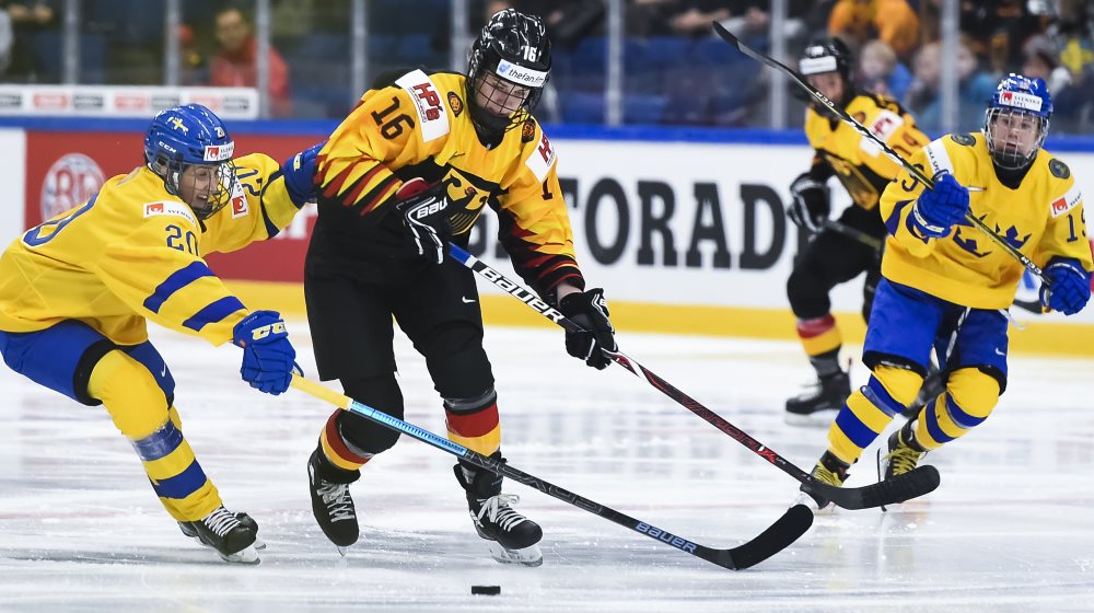 IIHF - Back on the ice