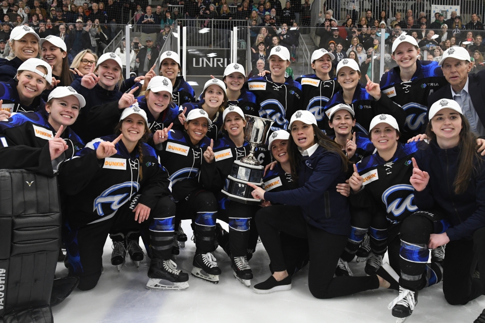 NWHL: Beauts, Whitecaps Vie for Isobel Cup