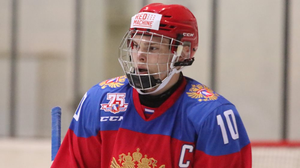 Ivan Miroshnichenko scores two more MHL goals and gets into fight