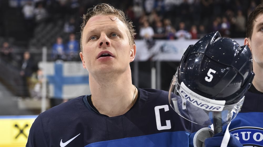 iihf-kukkonen-s-career-comes-to-an-end
